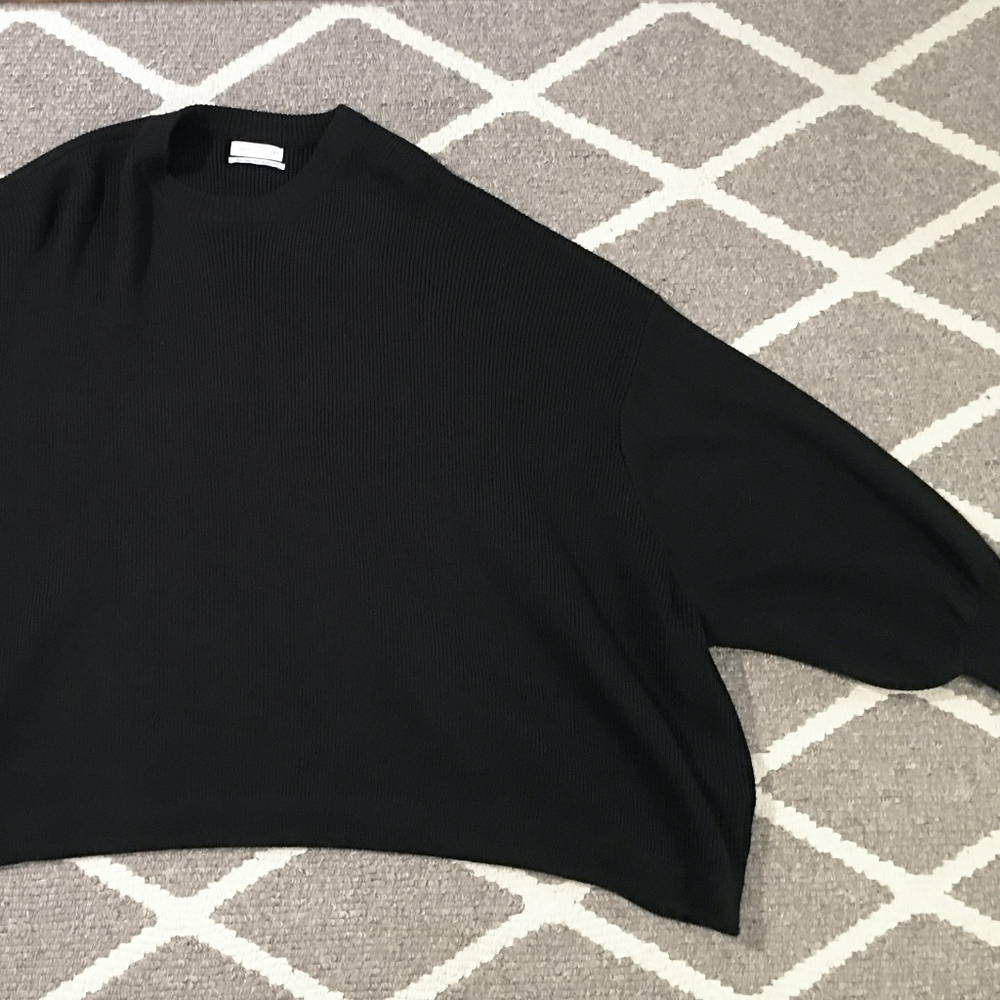 Urban Outfitters-balloon sleeves sweater *NEW*